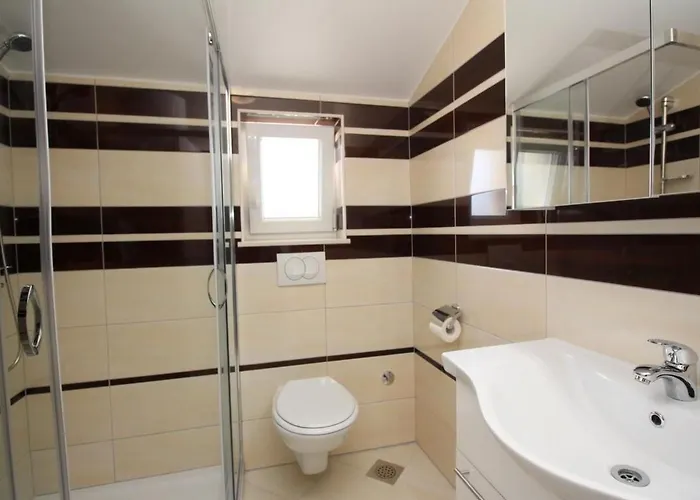 Gorica 1 A2-1 Br-7 By Interhome * Baška