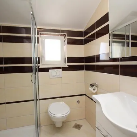 Gorica 1 A2-1 Br-7 By Interhome * Baška