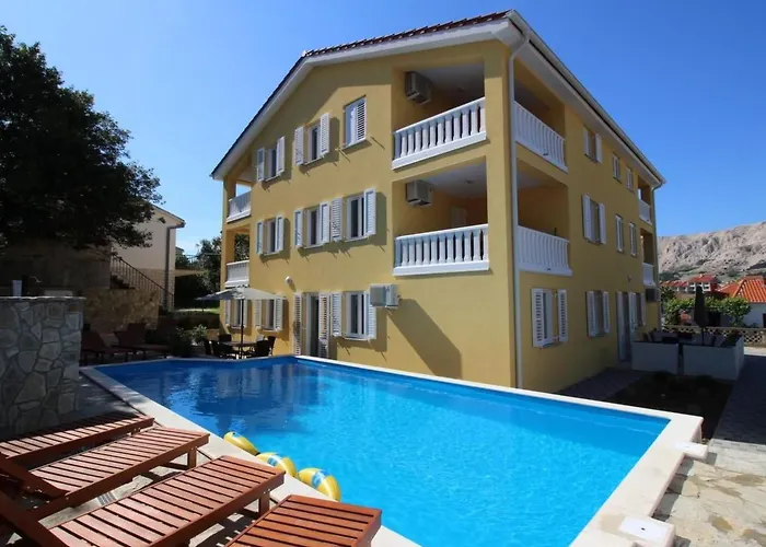 Daire Gorica 1 A2-1 Br-7 By Interhome *