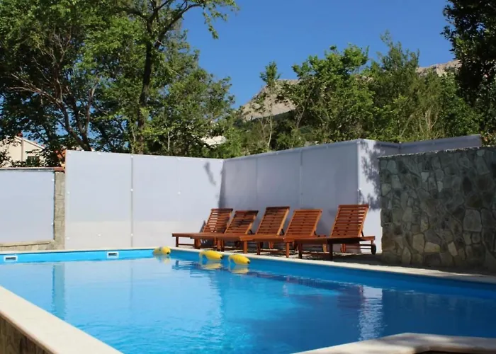 Daire Gorica 1 A2-1 Br-7 By Interhome Baška